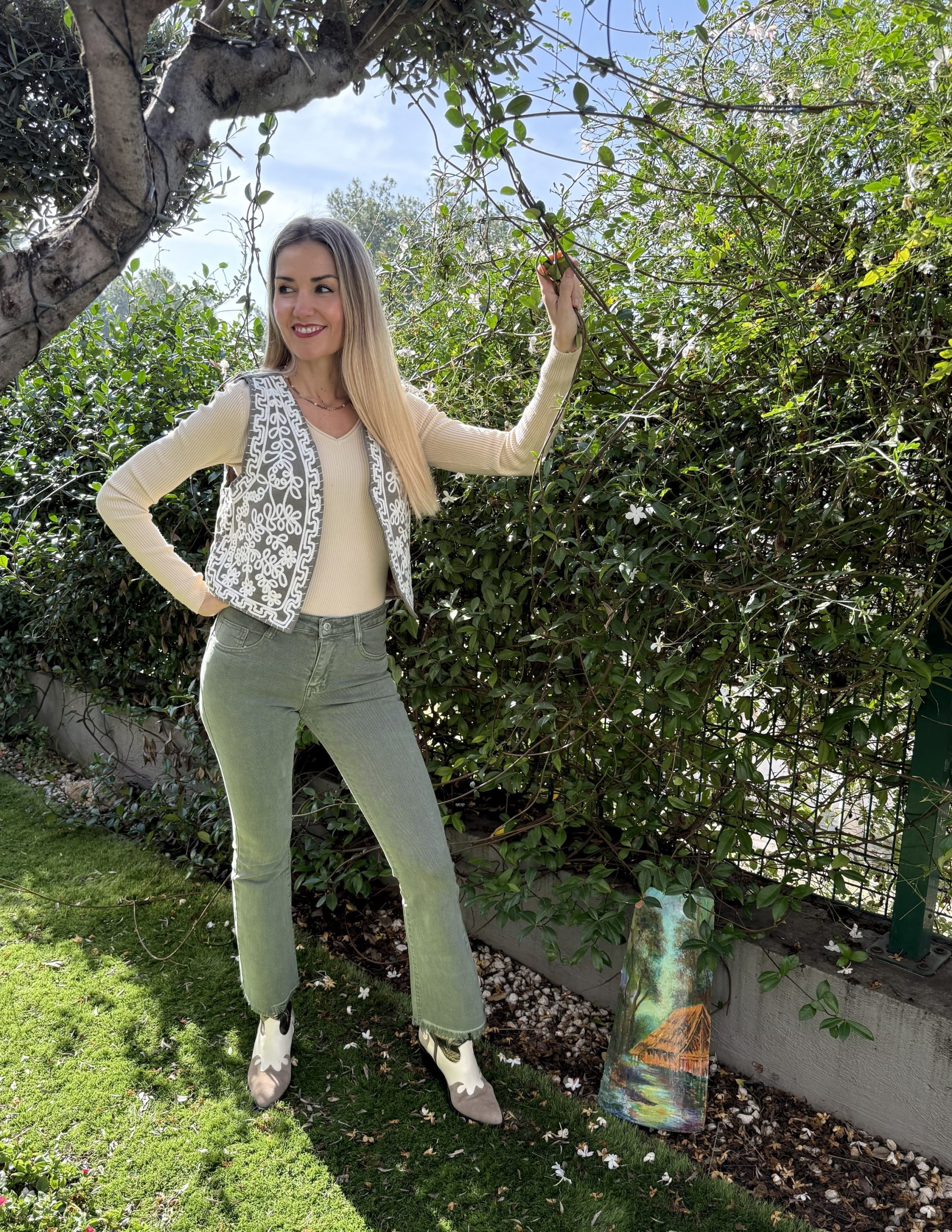 Vaquero campana ligera verde caqui